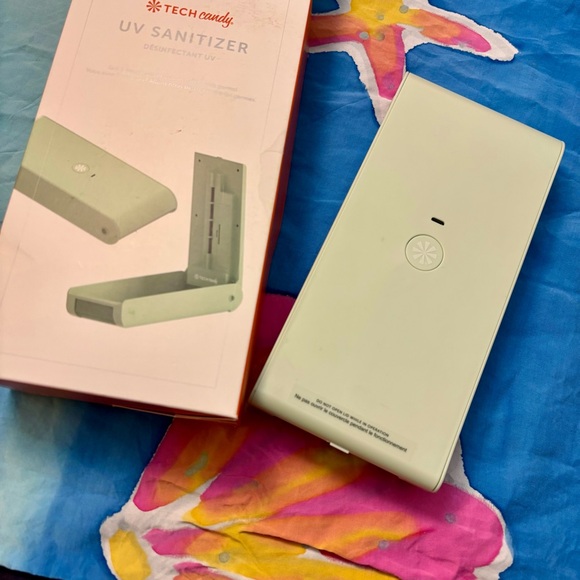 Tech Candy UV Light Portable Sanitizer Box 🧼 Disinfect Smartphones & more *NIB* - Picture 8 of 11